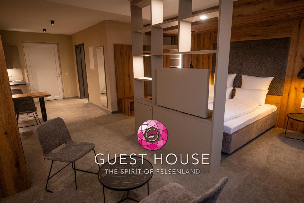 Guesthouse Felsenland Dahn Ngoại thất bức ảnh