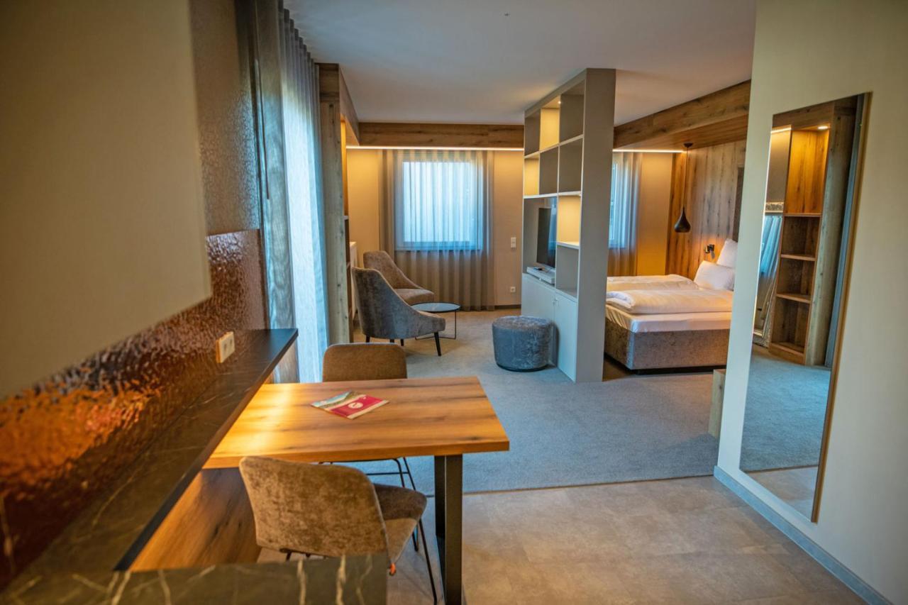 Guesthouse Felsenland Dahn Ngoại thất bức ảnh